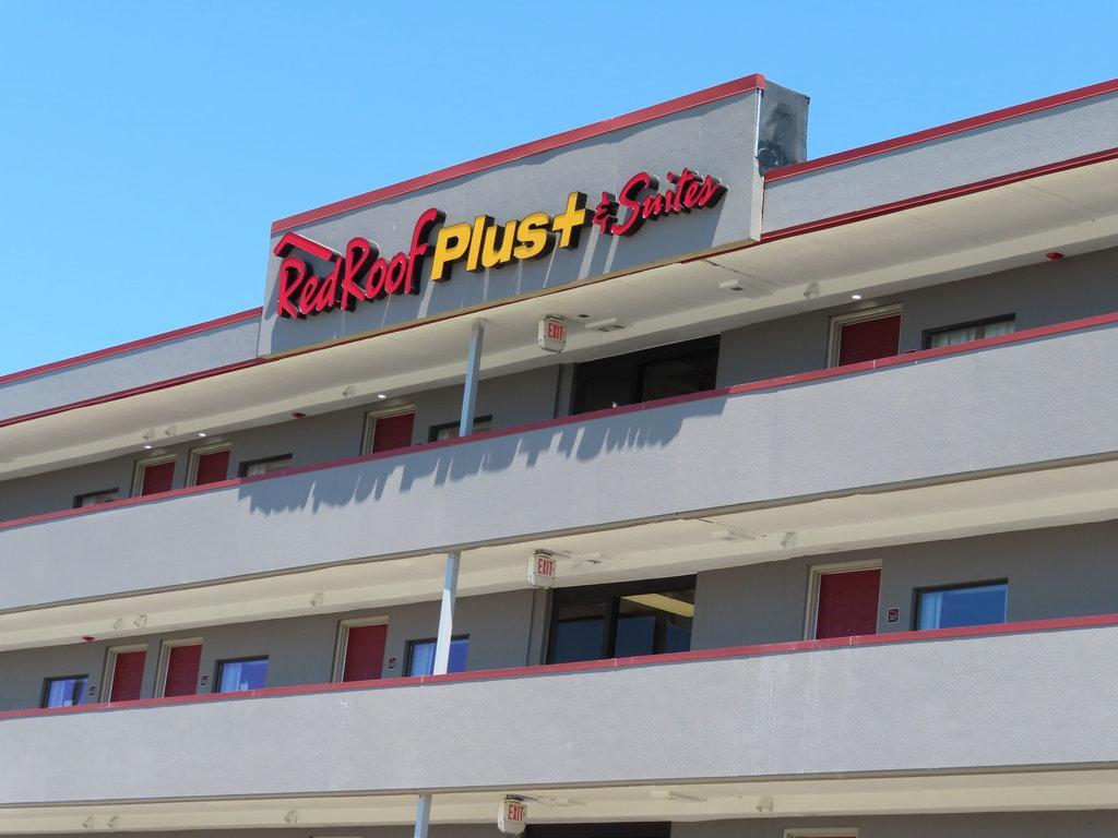 Red Roof Plus+ & Suites Erie Exterior foto