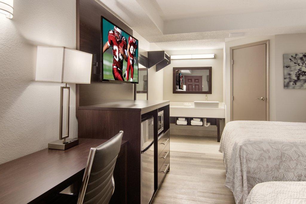 Red Roof Plus+ & Suites Erie Exterior foto