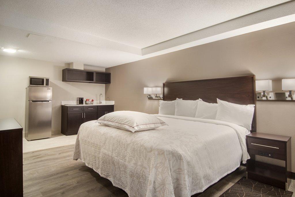 Red Roof Plus+ & Suites Erie Exterior foto